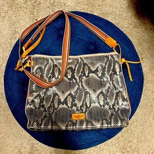 Consuela crossbody bag